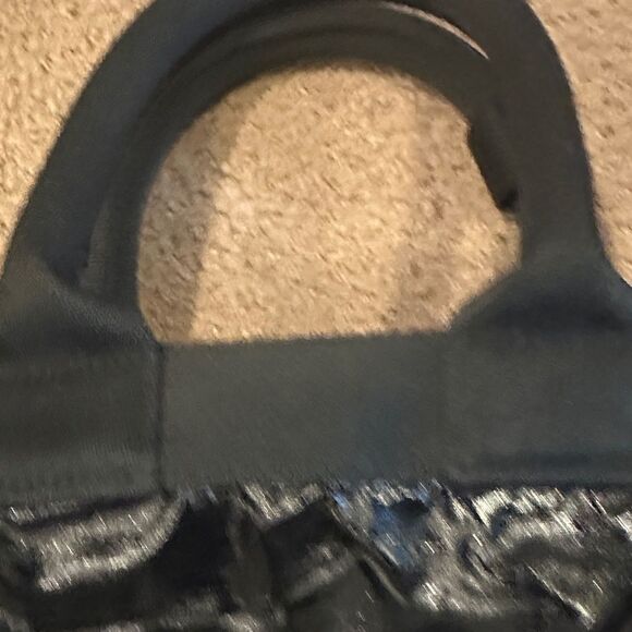 LeSportsac Black Shiny Double Strap Overnight Bag - Picture 3 of 6